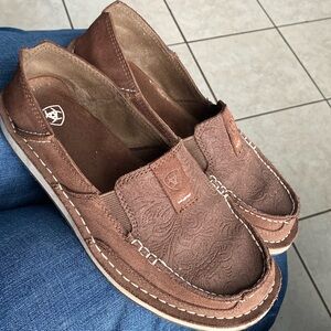 Ariat slip on shoes